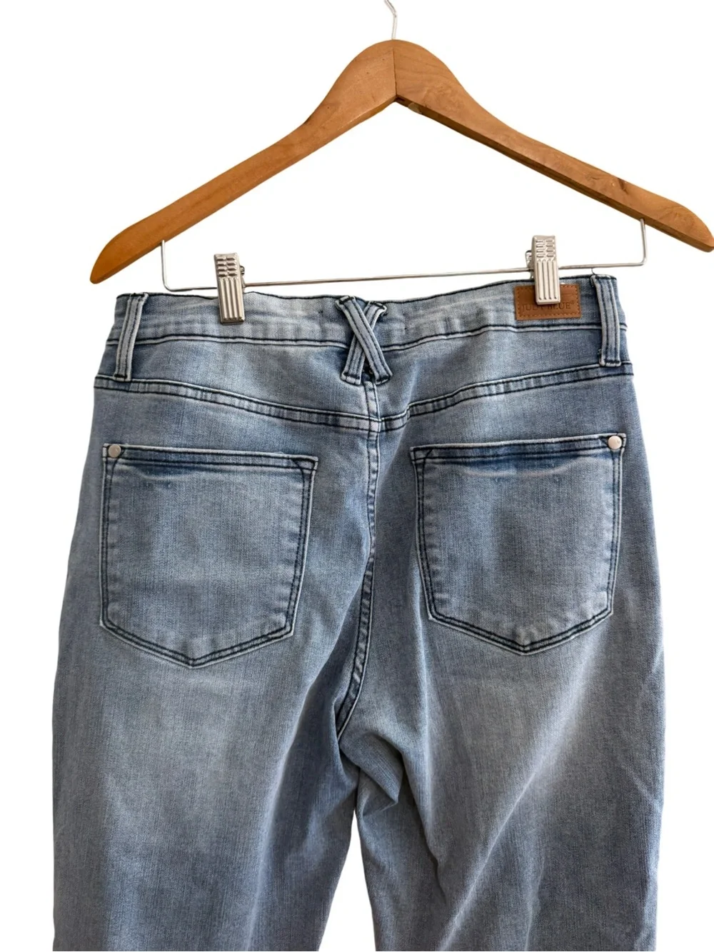 Judy Blue Relaxed Fit Distressed Hem Jeans Size 7/28 Medium Wash
